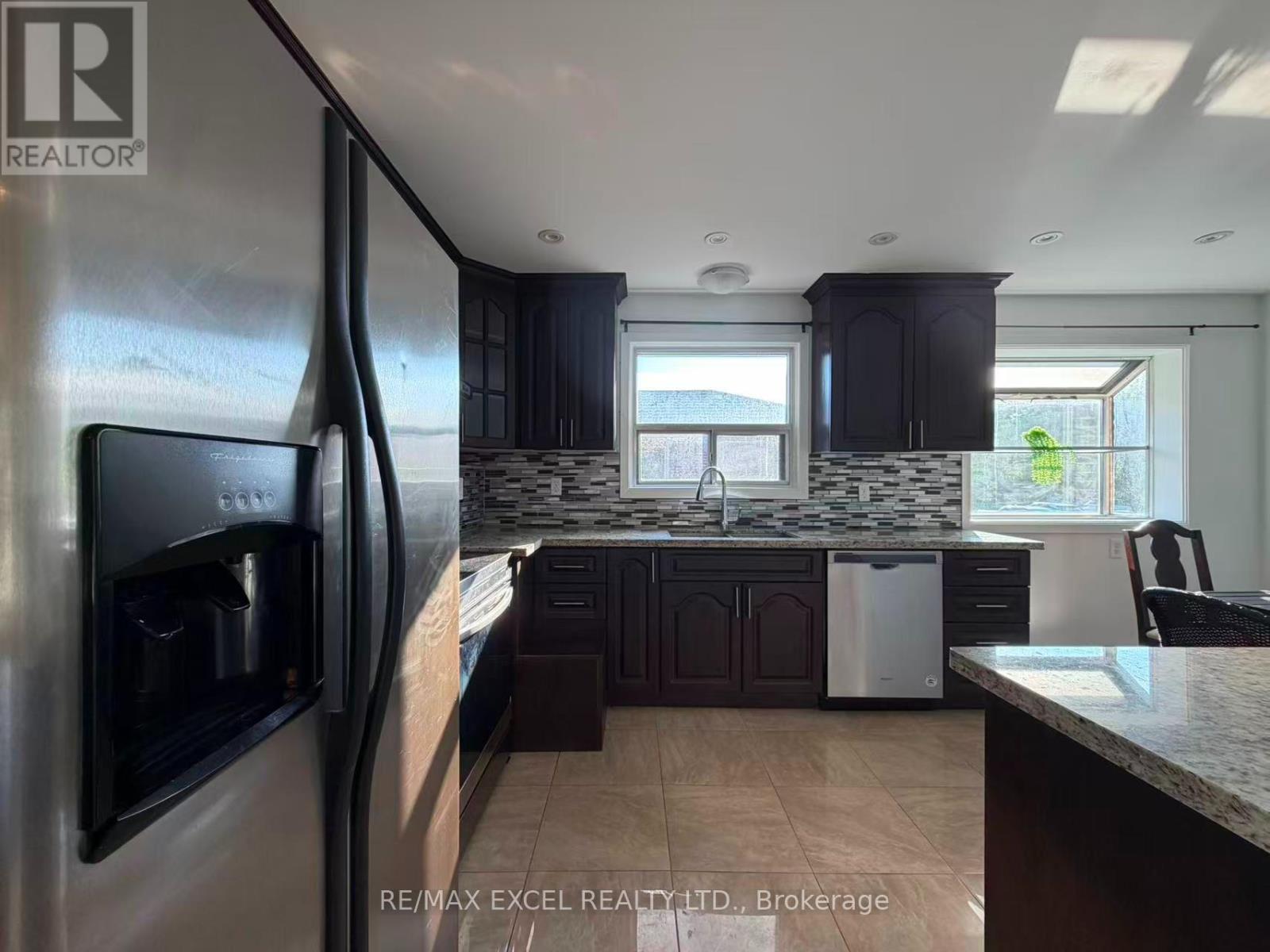 Main Floor - 83 Marilake Drive, Toronto, Ontario M1S 1V8 - Photo 12 - E13553854
