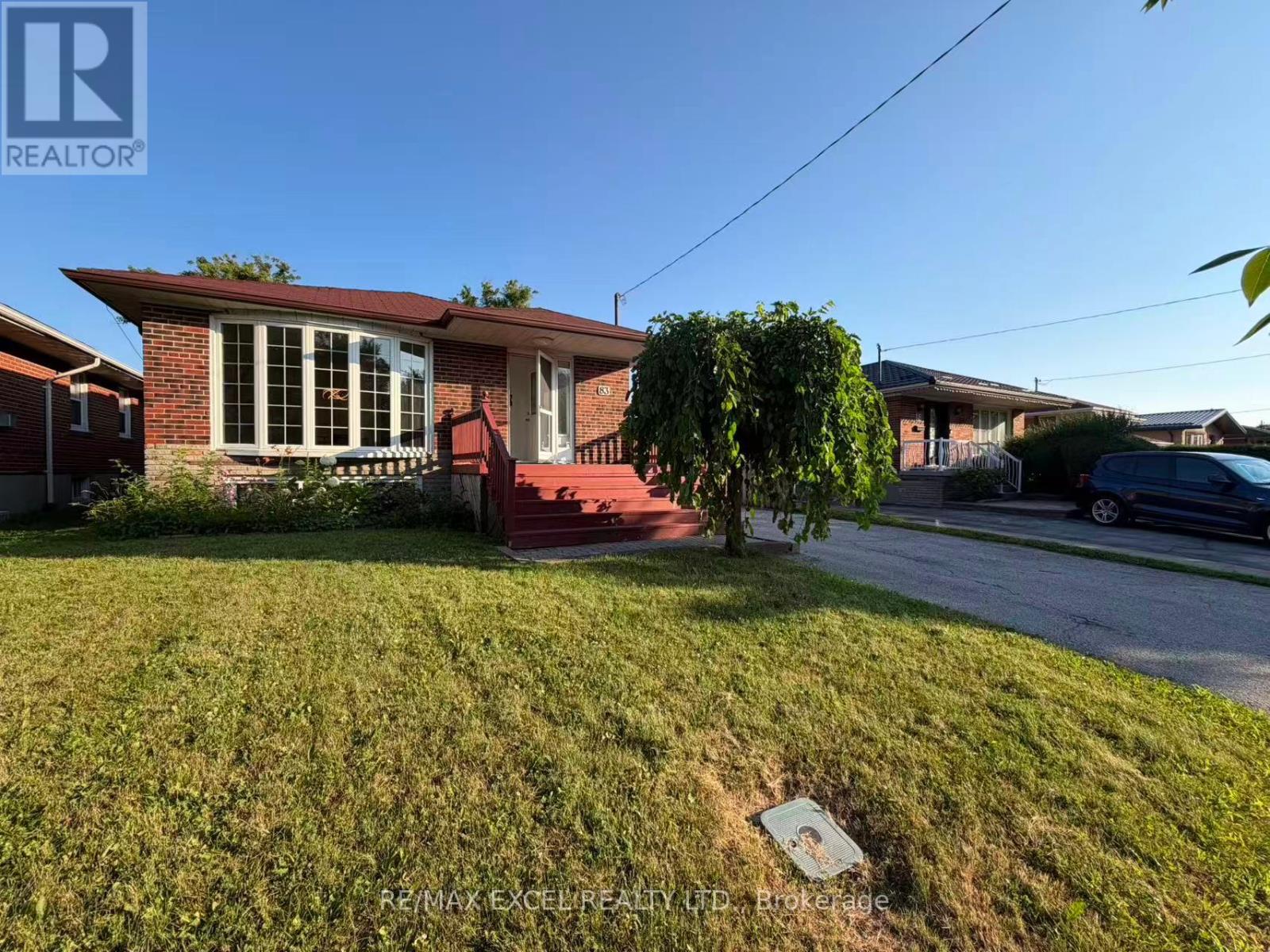 Main Floor - 83 Marilake Drive, Toronto, Ontario M1S 1V8 - Photo 3 - E13553854