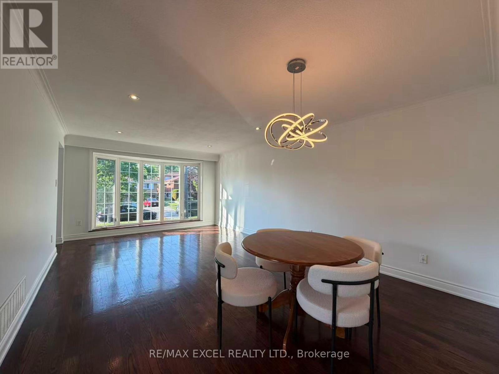 Main Floor - 83 Marilake Drive, Toronto, Ontario M1S 1V8 - Photo 9 - E13553854