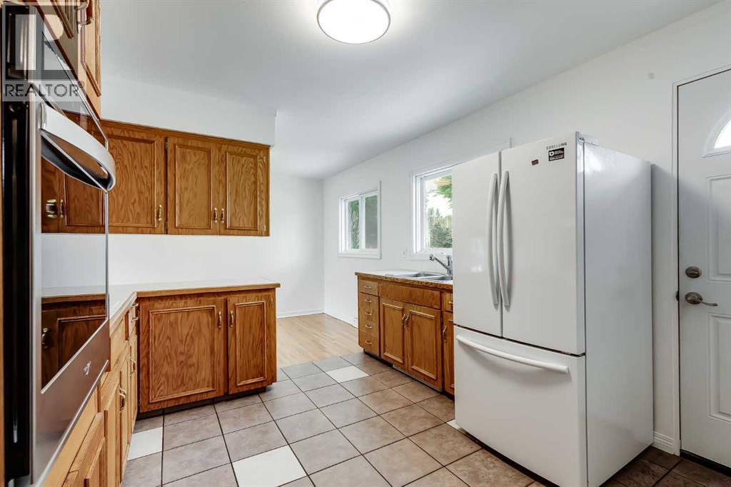 132 Haysboro Crescent SW, Calgary, Alberta  T2V 3G3 - Photo 13 - A2320489