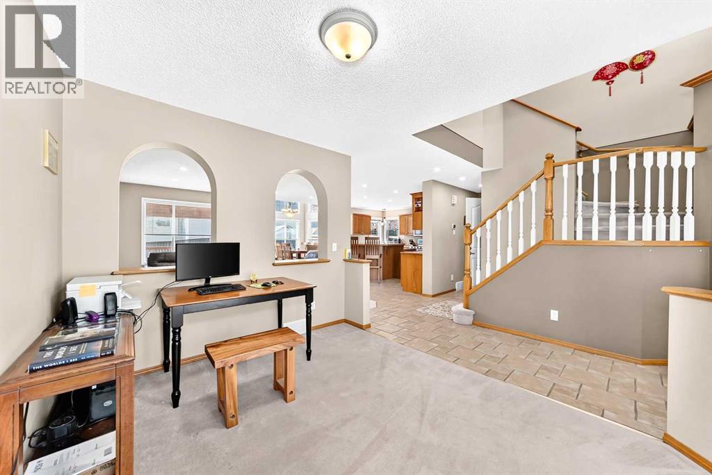 3767 Springbank Drive Sw, Calgary, Alberta  T3H 4J5 - Photo 22 - A2328370