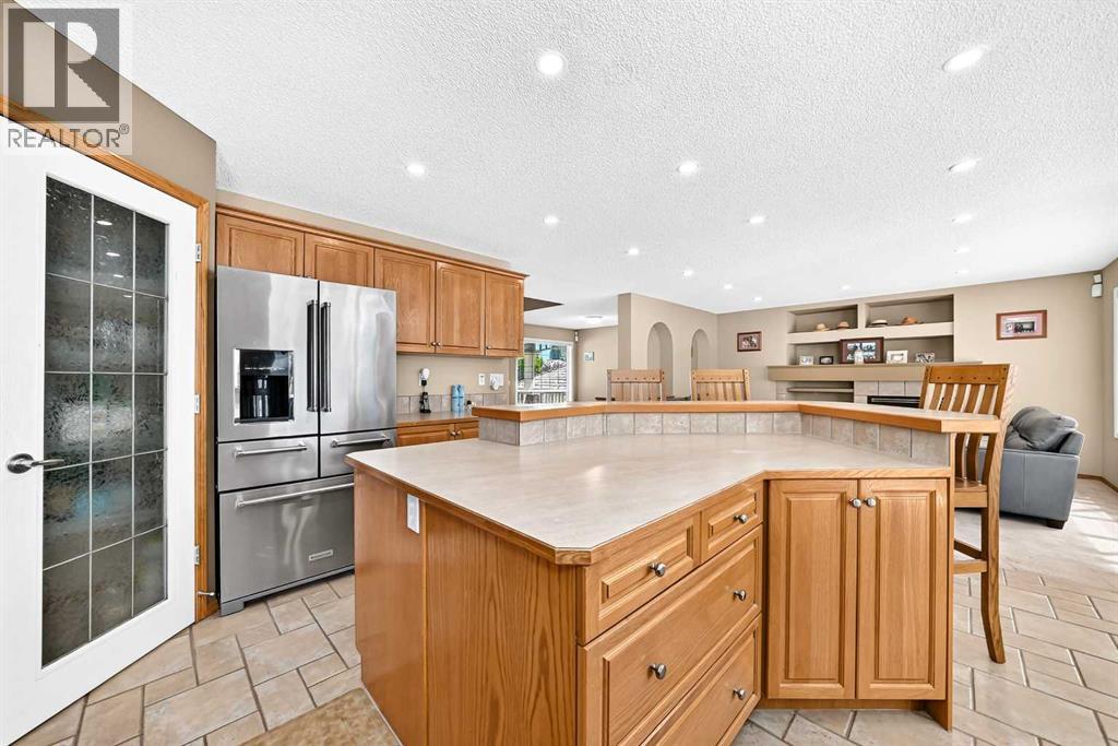 3767 Springbank Drive Sw, Calgary, Alberta  T3H 4J5 - Photo 7 - A2328370