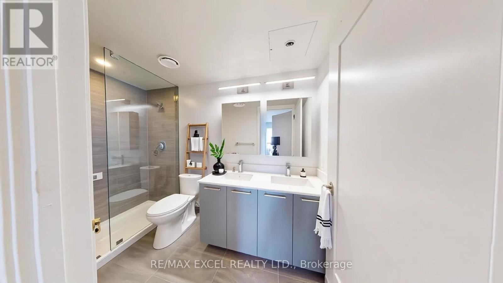 4505 - 8 Water Walk Drive, Markham, Ontario L3R 6L4 - Photo 33 - N13553864