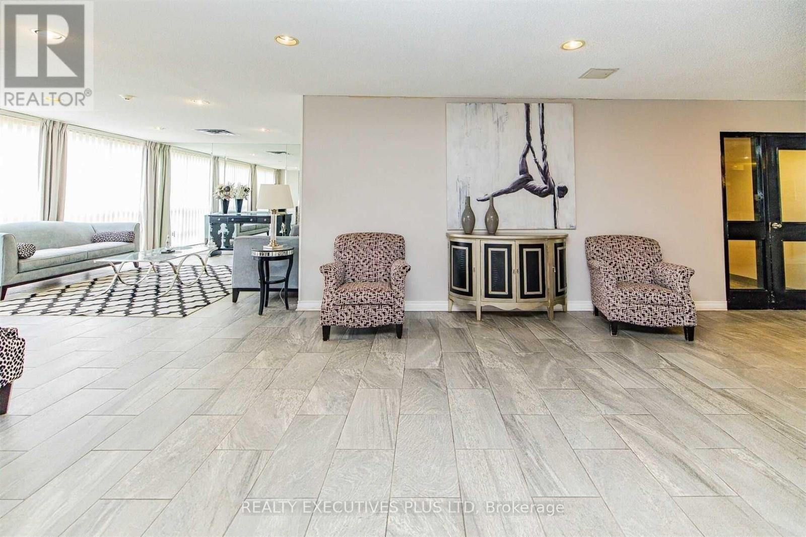 603 - 20 Mcfarlane Drive, Halton Hills, Ontario L7G 5J8 - Photo 6 - W13553860