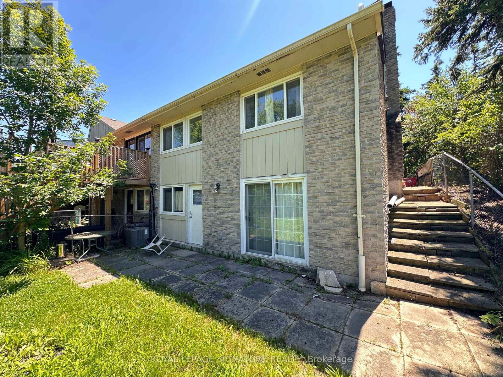 4183 Pheasant Run Road, Mississauga, Ontario L5L 2B8 - Photo 3 - W13553886