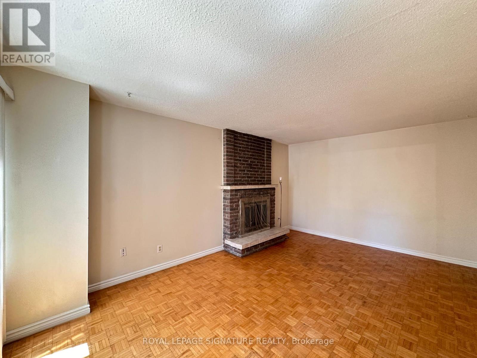 4183 Pheasant Run Road, Mississauga, Ontario L5L 2B8 - Photo 7 - W13553886