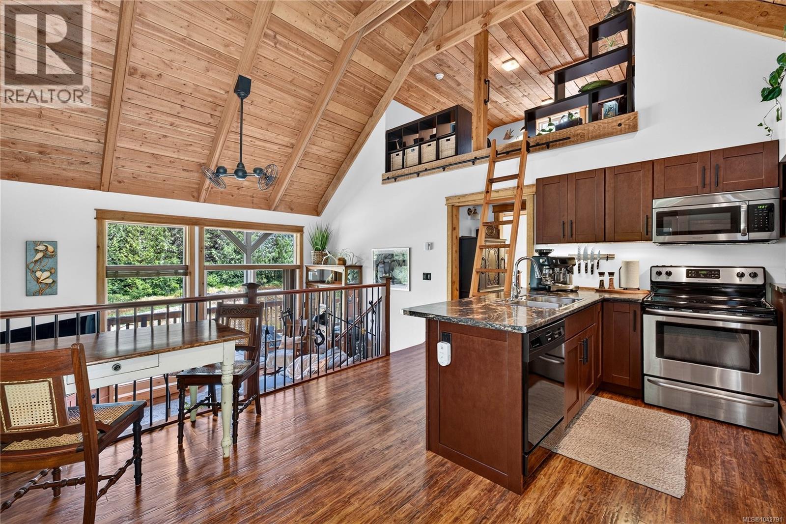 137 Ashya Rd, Salt Spring, British Columbia  V8K 1E1 - Photo 3 - 1042791