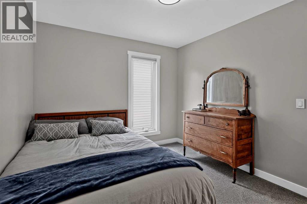 132 Woodglen Way SW, Calgary, Alberta  T2W 4T3 - Photo 29 - A2326302