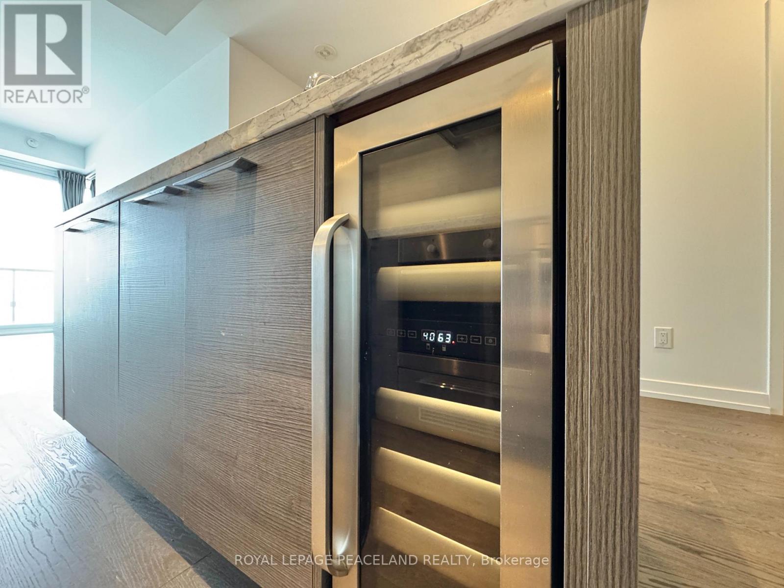 2601 - 488 University Avenue, Toronto, Ontario  M5G 0C1 - Photo 11 - C13553922