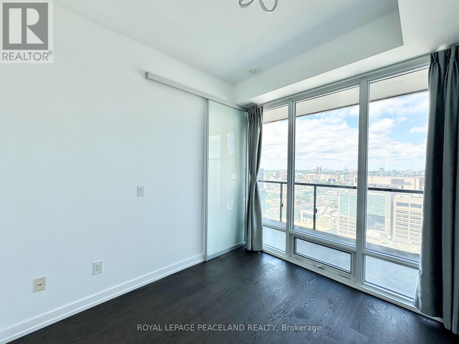 2601 - 488 University Avenue, Toronto, Ontario  M5G 0C1 - Photo 16 - C13553922