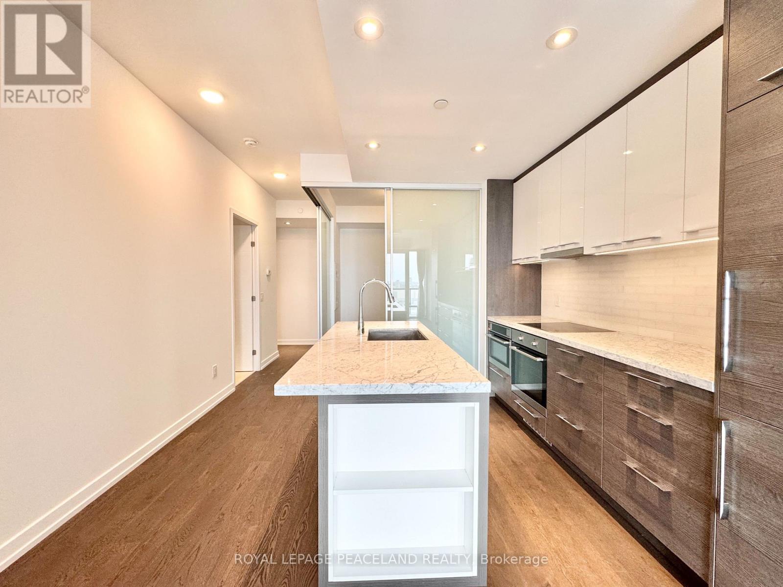 2601 - 488 University Avenue, Toronto, Ontario  M5G 0C1 - Photo 9 - C13553922