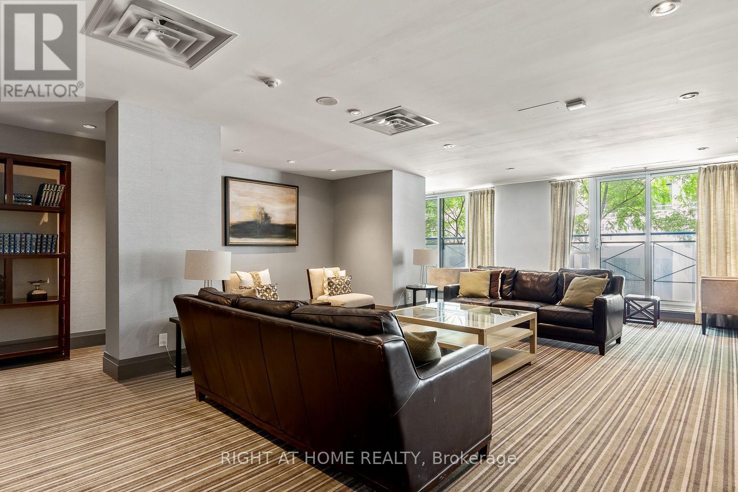 1409 - 35 Hayden Street, Toronto, Ontario  M4Y 3C3 - Photo 24 - C13553924