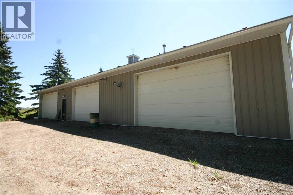 3216 Township Road 303 Road, Rural Mountain View County, Alberta  T0M 0N0 - Photo 7 - A2293239