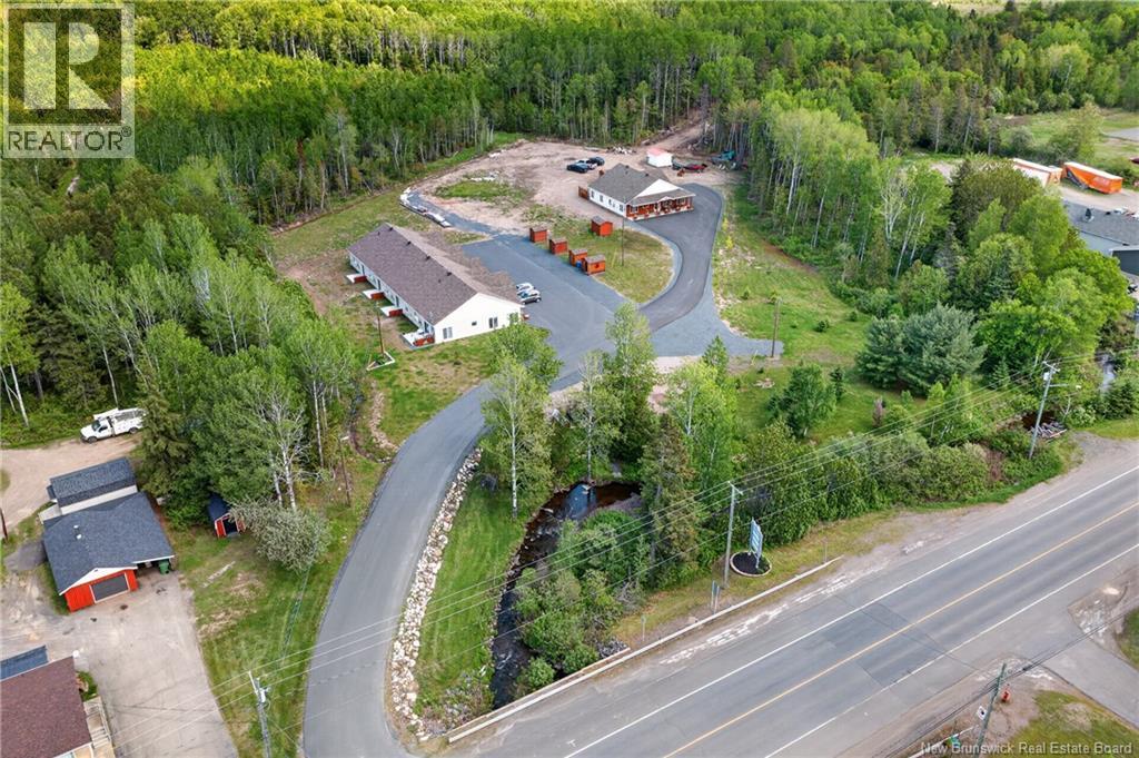 1321 Principale, Beresford, New Brunswick  E8K 1A1 - Photo 2 - NB141663