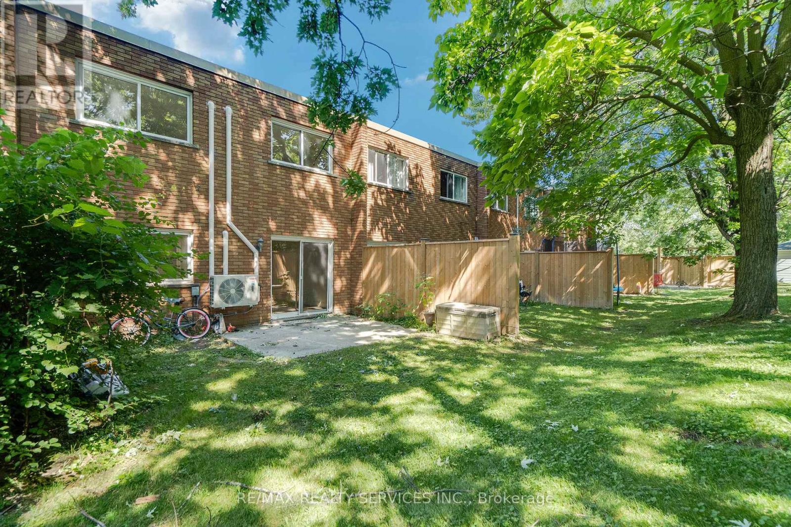 8 - 1140 Tavistock Drive, Burlington, Ontario  L7P 2N4 - Photo 22 - W13552894
