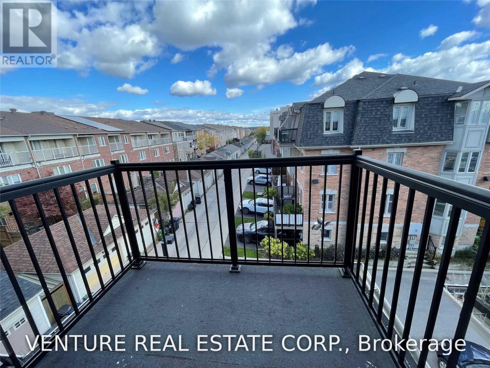 31 Ted Reeve Drive, Toronto, Ontario  M4E 3T7 - Photo 29 - E13553966