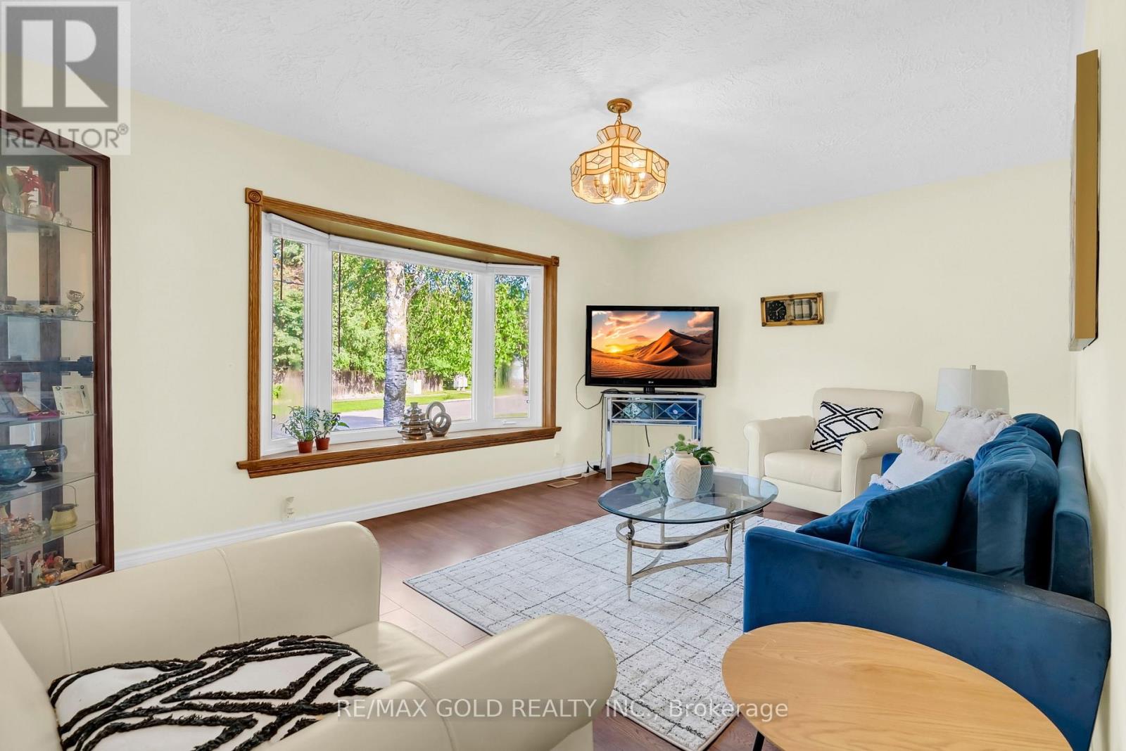 213 Mason Boulevard, Halton Hills, Ontario L7J 1A7 - Photo 6 - W13505622