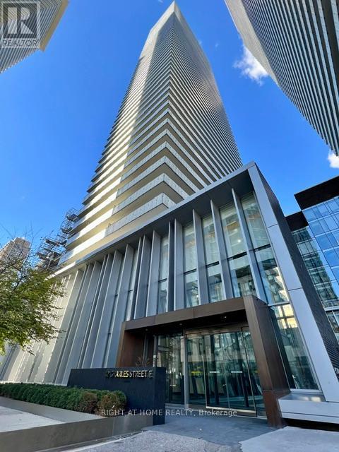 708 - 42 Charles Street E, Toronto, Ontario  M4Y 1T4 - Photo 2 - C13554034