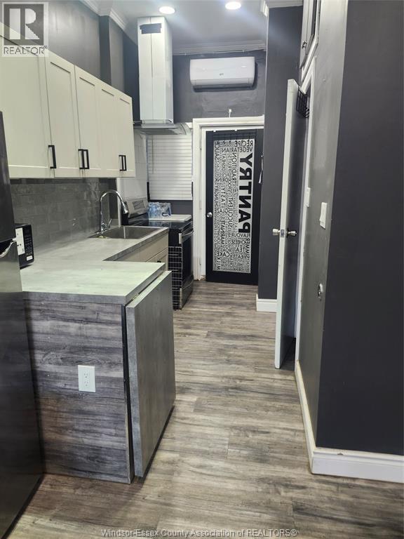 1133 Erie Street, Windsor, Ontario  N9A 6C6 - Photo 7 - 26016610