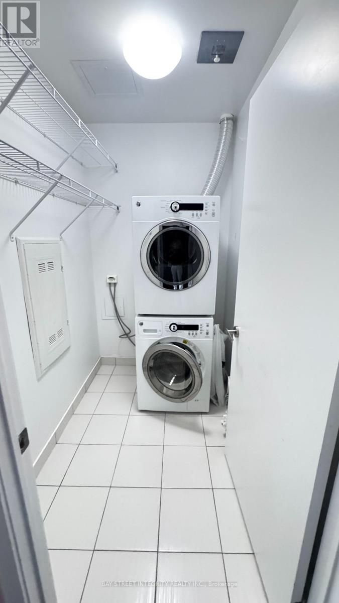 1713 - 55 Regent Park Boulevard, Toronto, Ontario  M5A 3H6 - Photo 18 - C13553752
