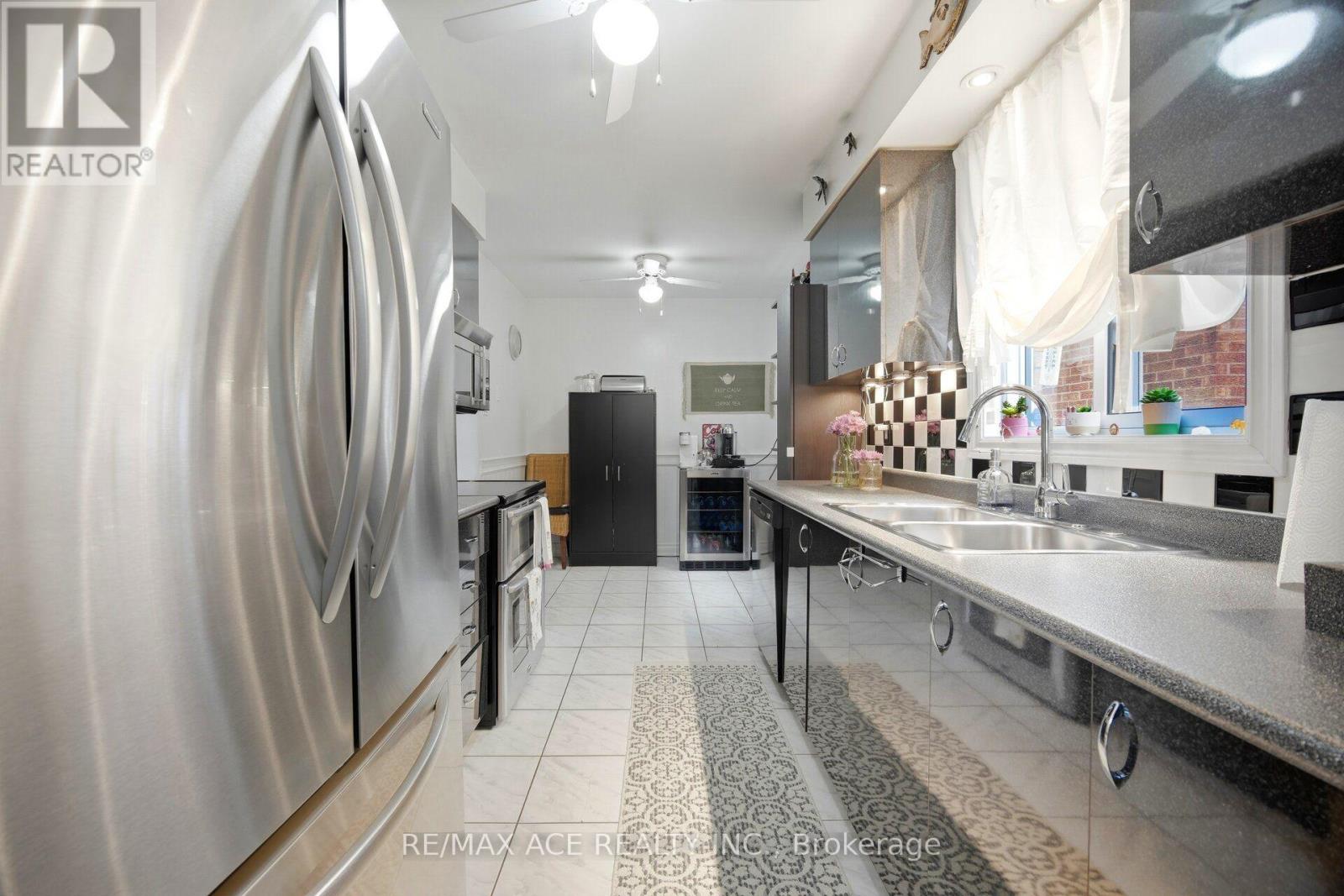 17 Metzak Drive, Brampton, Ontario  L6Z 4N3 - Photo 18 - W13553198