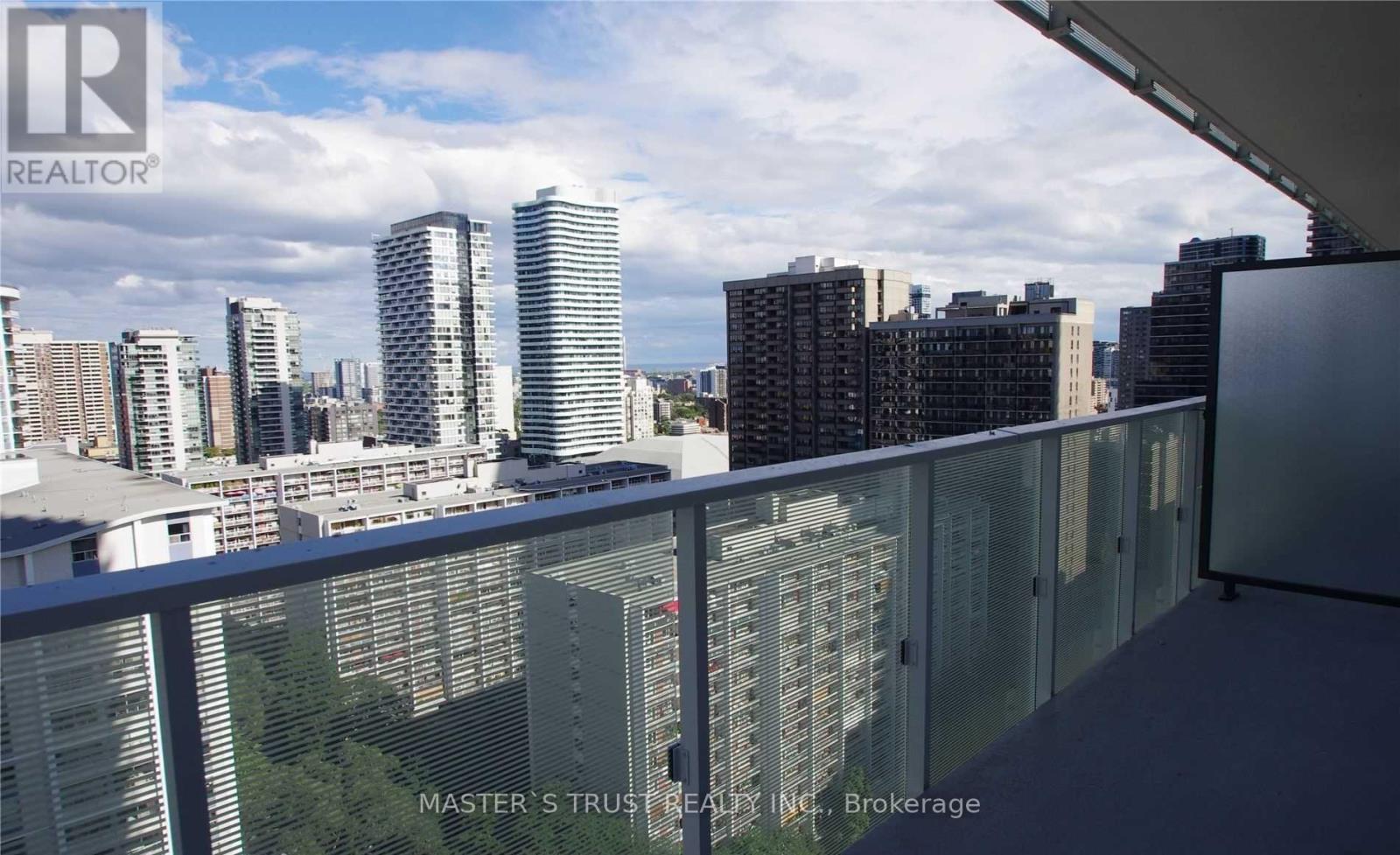 1905 - 501 Yonge Street, Toronto, Ontario  M4Y 0G8 - Photo 14 - C13554048