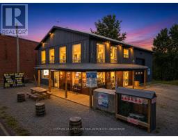 25 MAIN STREET W, Elizabethtown-Kitley, Ontario