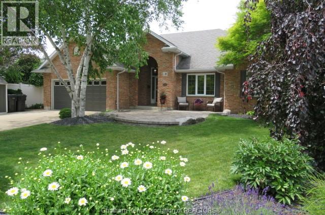 8 Christina Place, Chatham, Ontario  N7L 5K4 - Photo 5 - 26013362