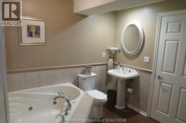8 Christina Place, Chatham, Ontario  N7L 5K4 - Photo 25 - 26013362