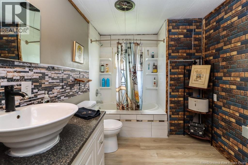 7259 Route 102, Grand Bay-Westfield, New Brunswick  E5M 2L8 - Photo 21 - NB142727