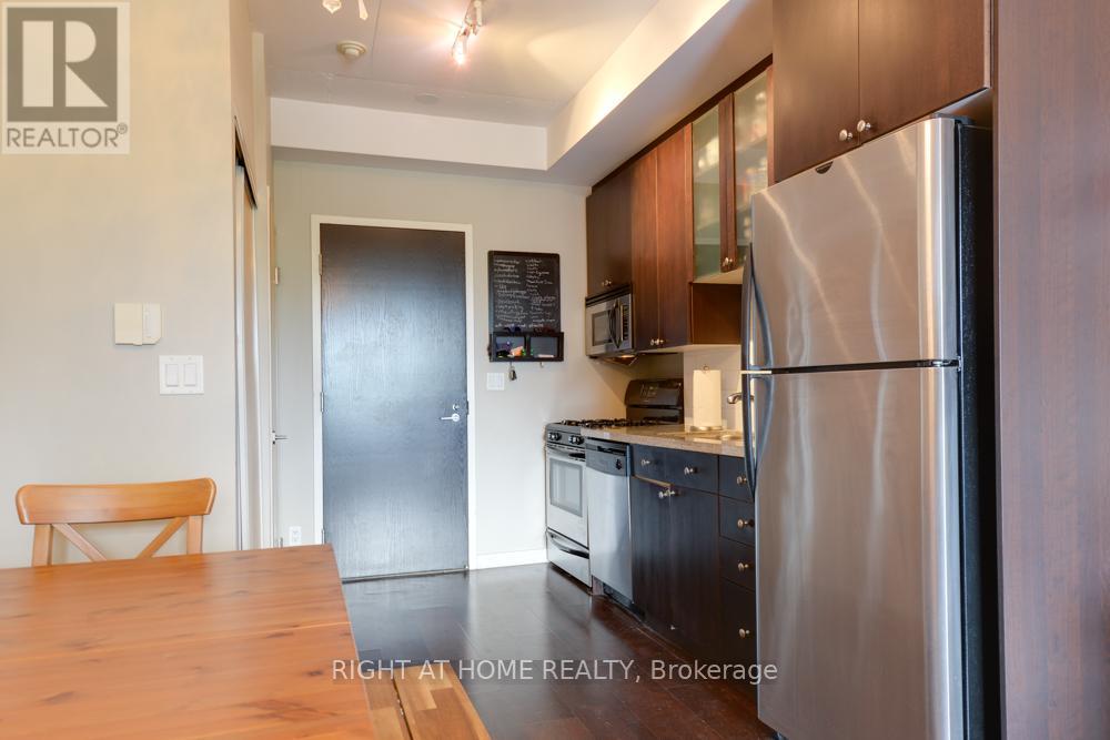 323 - 1 Shaw Street, Toronto, Ontario M6K 0A1 - Photo 5 - C13554070