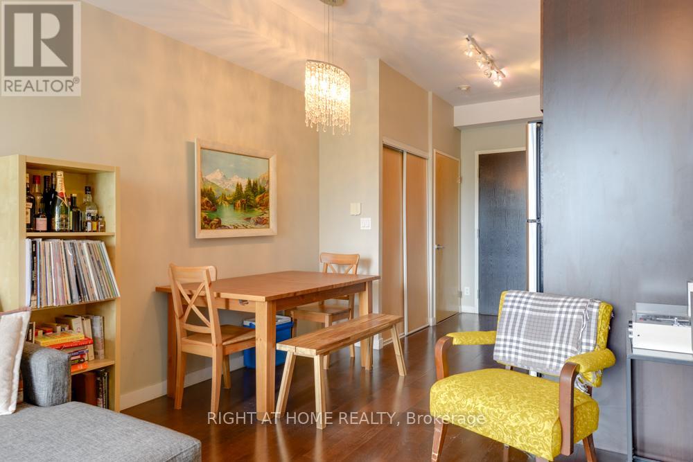 323 - 1 Shaw Street, Toronto, Ontario M6K 0A1 - Photo 7 - C13554070