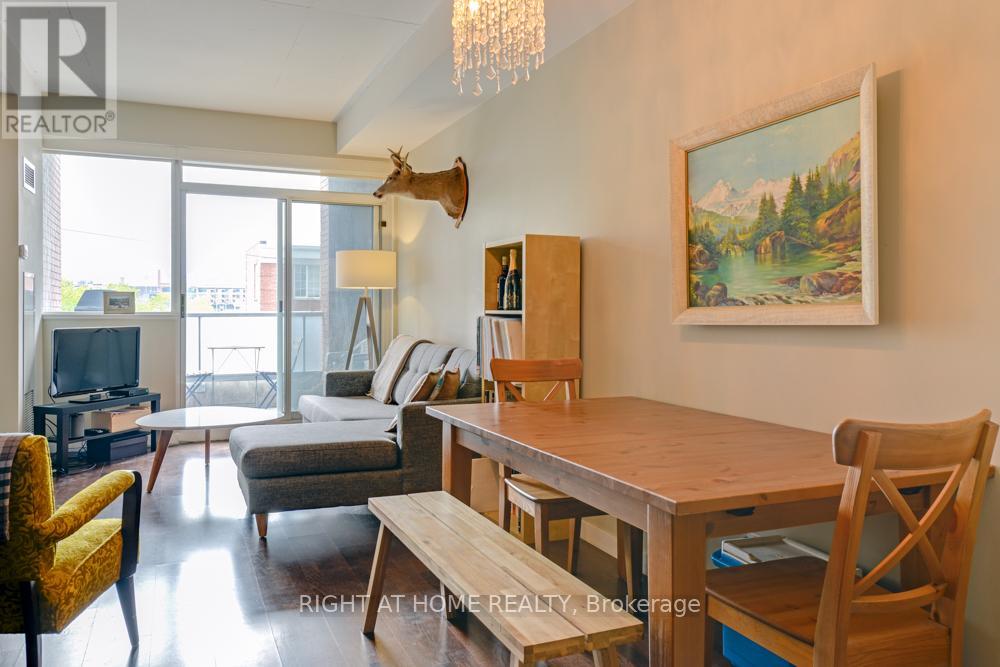 323 - 1 Shaw Street, Toronto, Ontario M6K 0A1 - Photo 8 - C13554070