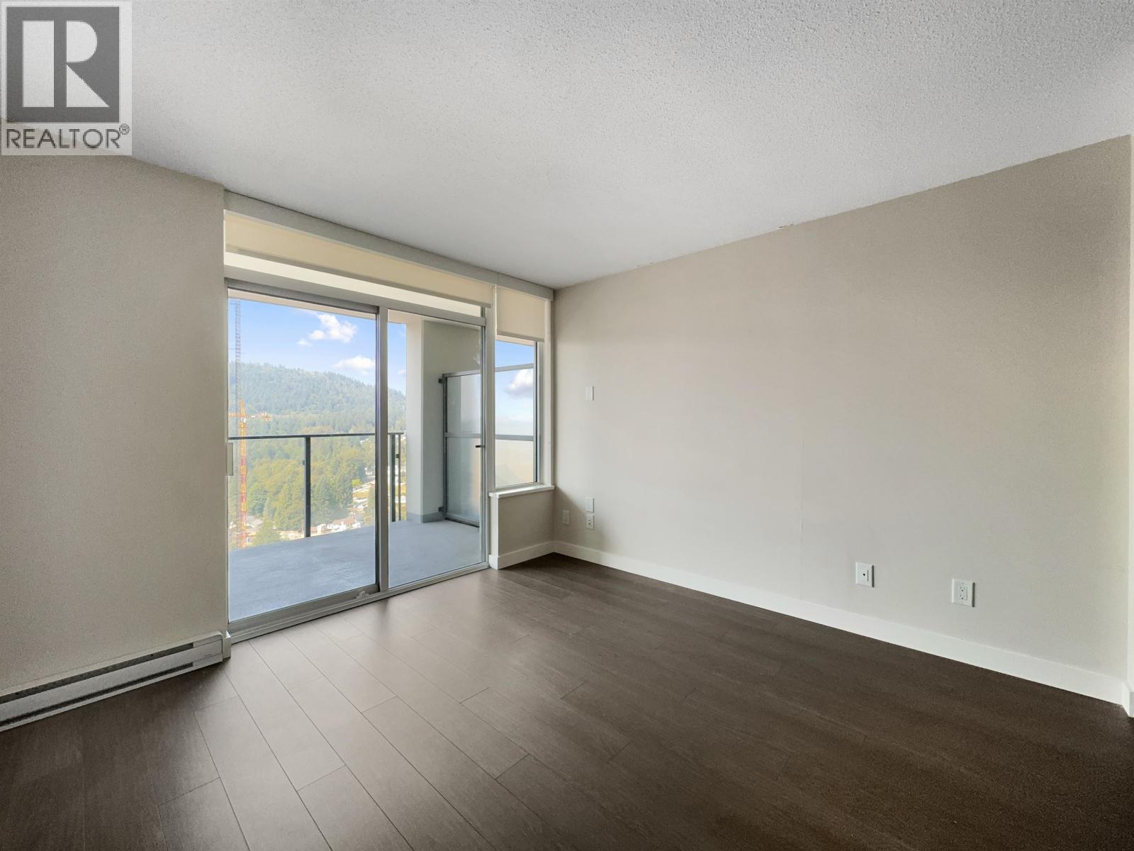22xx 602 Como Lake, Coquitlam, British Columbia  V3G 0G2 - Photo 4 - R3145339