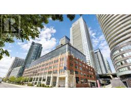 806 - 17 BATHURST STREET, Toronto, Ontario