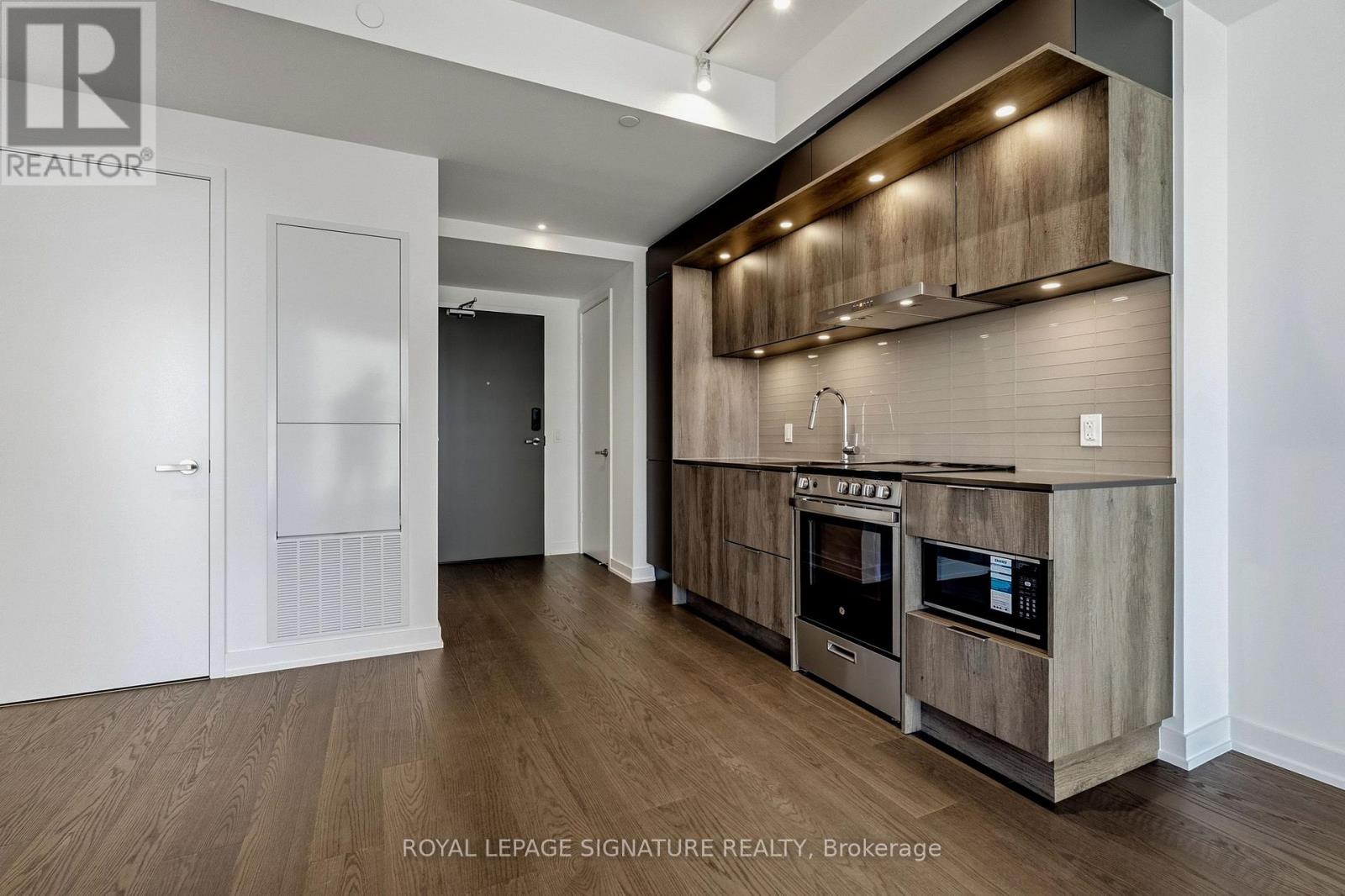 4606 - 448 Burnhamthorpe Road W, Mississauga, Ontario  L5B 0R4 - Photo 12 - W13554154