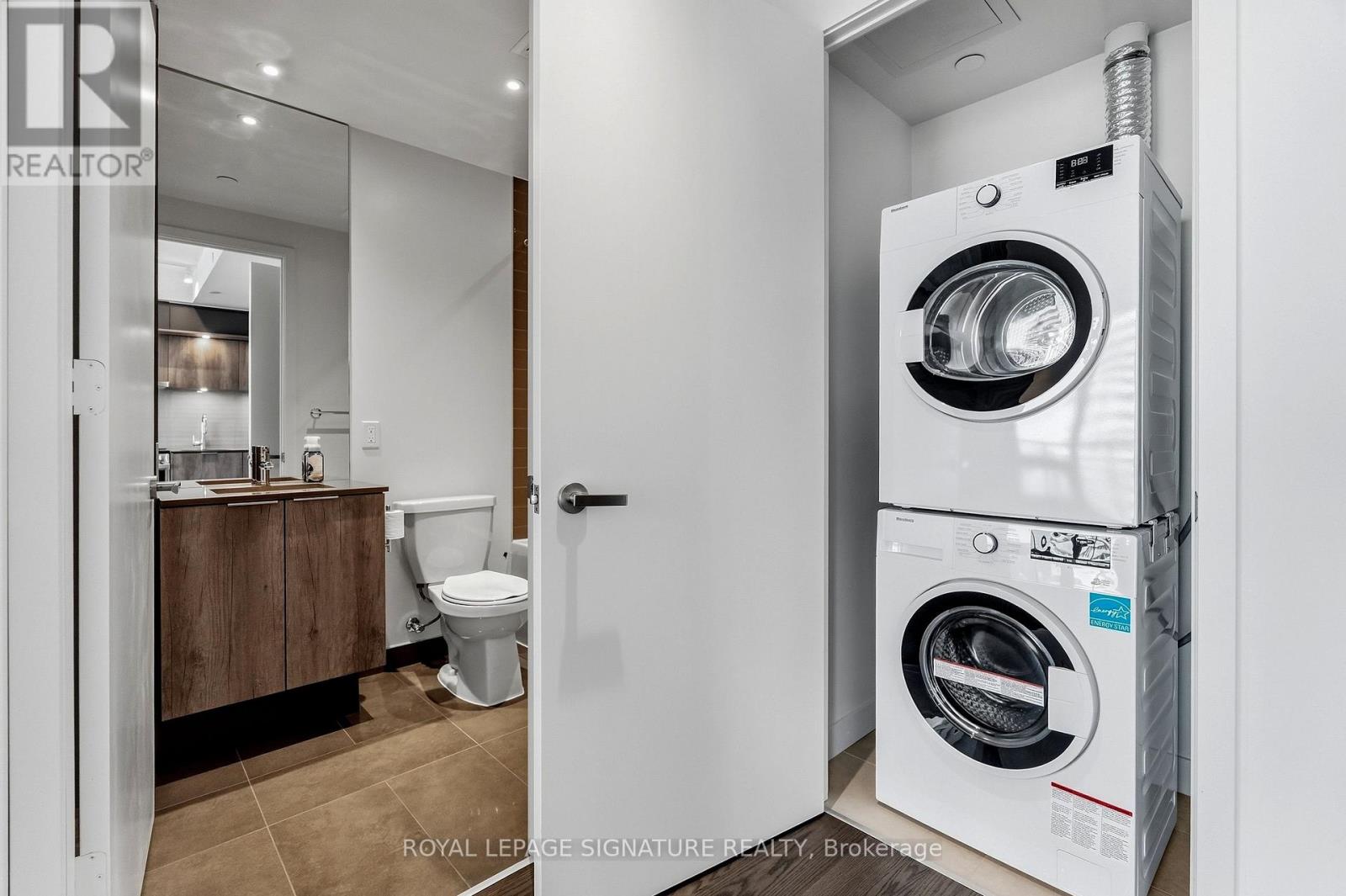 4606 - 448 Burnhamthorpe Road W, Mississauga, Ontario  L5B 0R4 - Photo 18 - W13554154