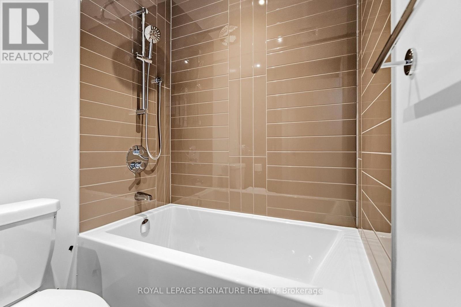 4606 - 448 Burnhamthorpe Road W, Mississauga, Ontario  L5B 0R4 - Photo 20 - W13554154