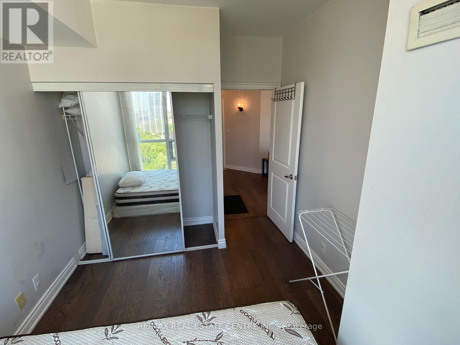 1209 - 80 Absolute Avenue, Mississauga, Ontario  L4Z 0A5 - Photo 13 - W13075202