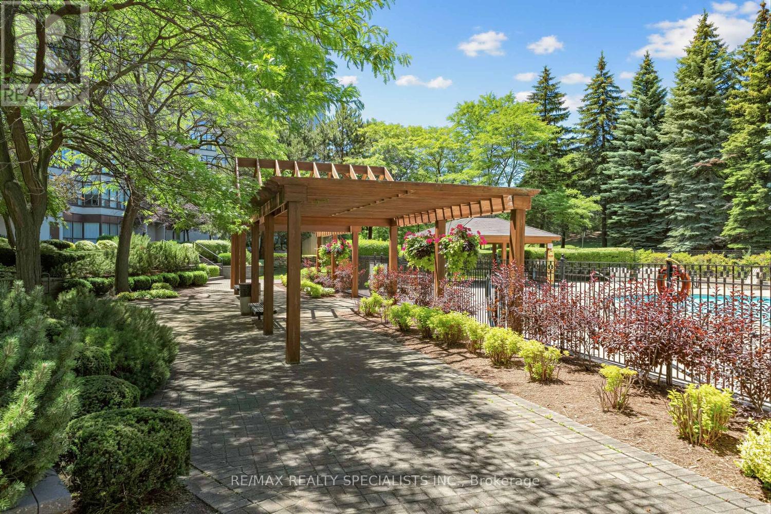 1006 - 10 Laurelcrest Street, Brampton, Ontario  L6S 5Y3 - Photo 26 - W13492178