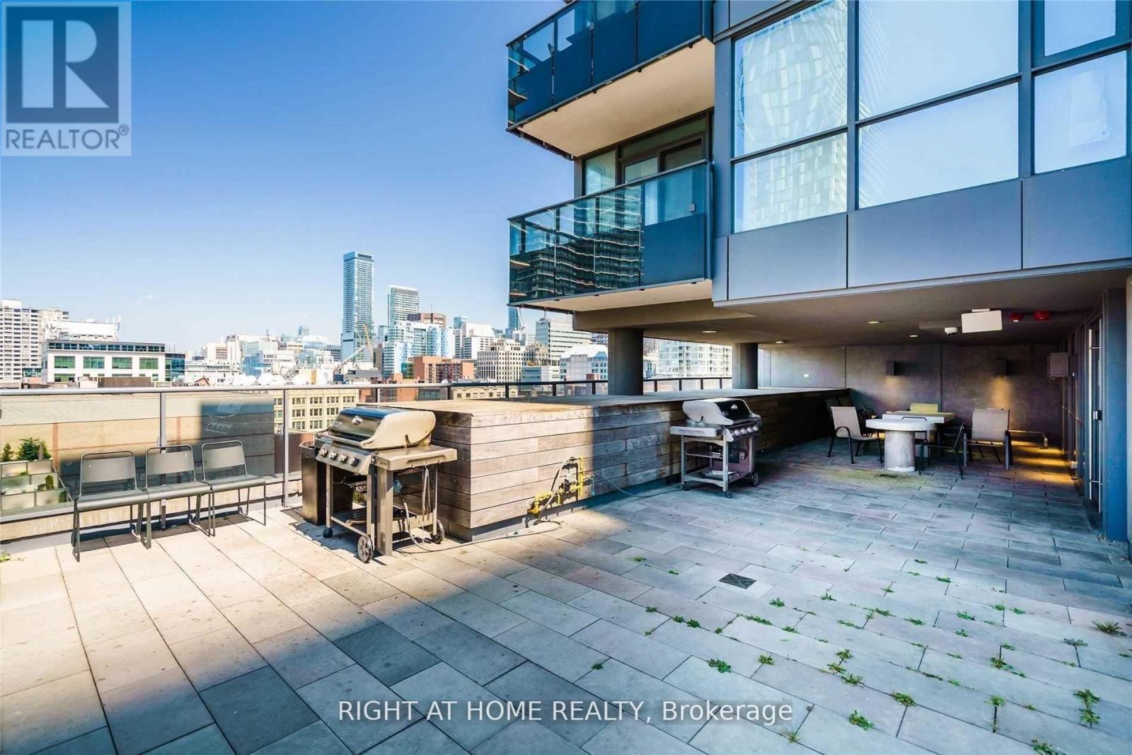 722 - 295 Adelaide Street W, Toronto, Ontario  M5V 0L4 - Photo 11 - C13554188
