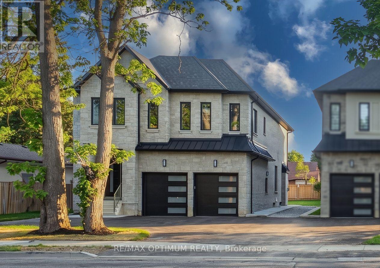 30 Mclaughlin Road N, Brampton, Ontario L6X 1Y7 - Photo 2 - W13489068