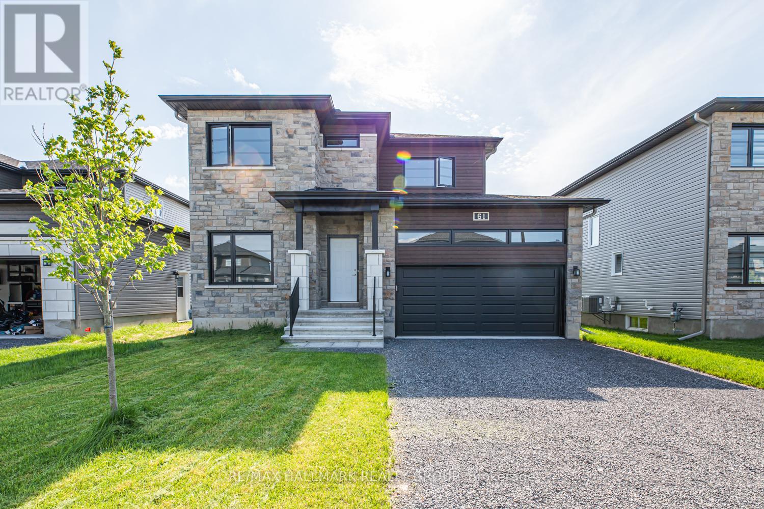 $3,300 Monthly61 Duncanville Street, Russell, Ontario