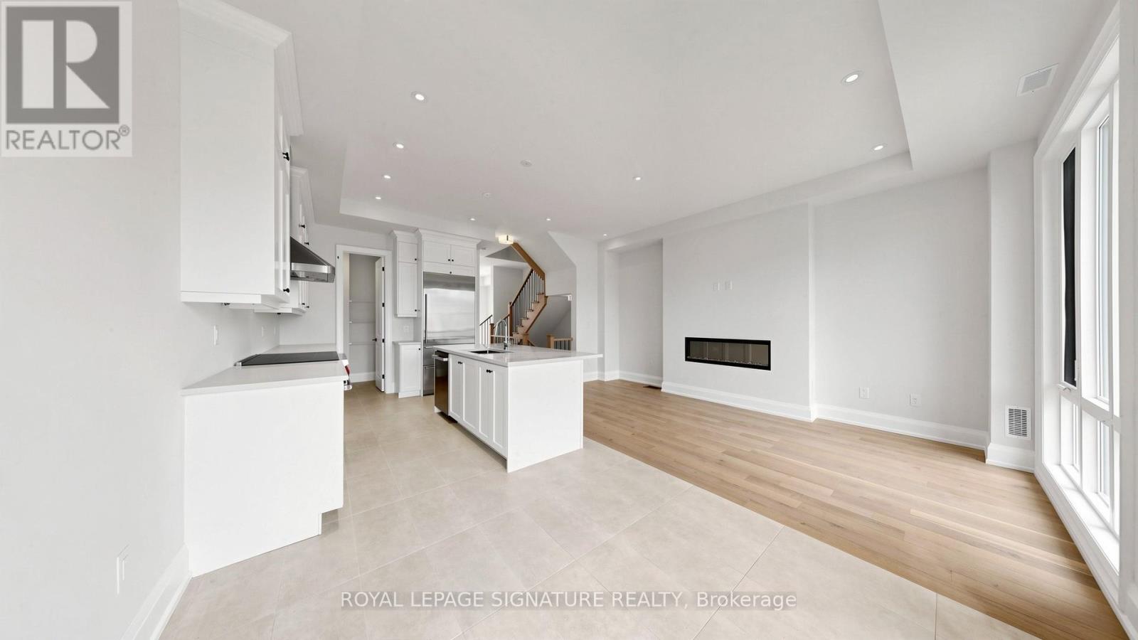 433 York Downs Boulevard, Markham, Ontario  L6C 3R3 - Photo 16 - N13487092