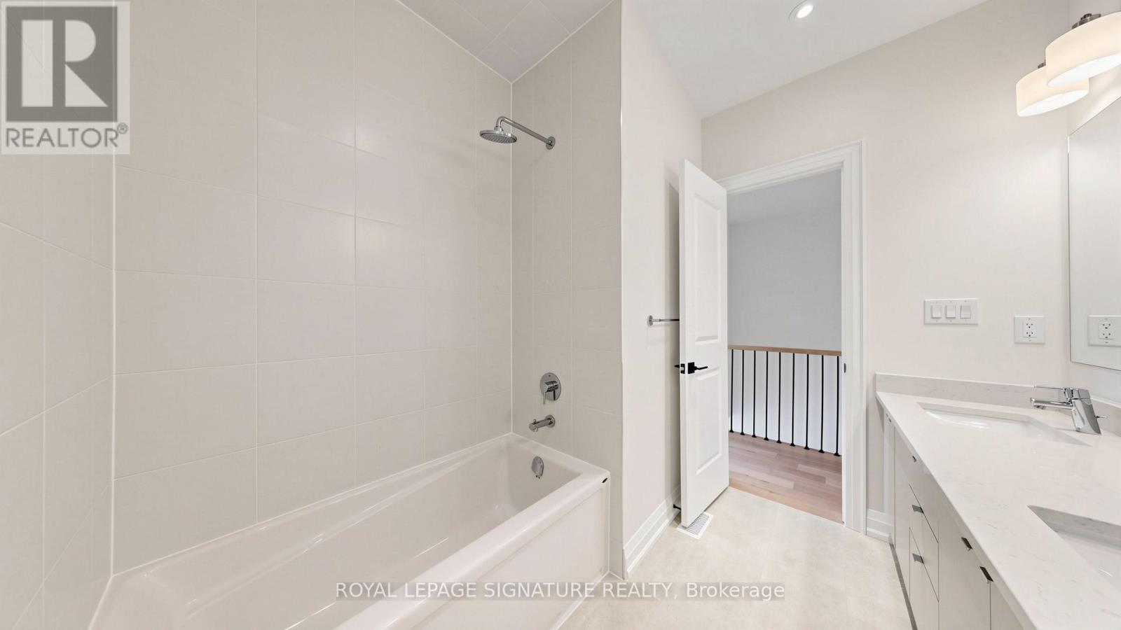 433 York Downs Boulevard, Markham, Ontario  L6C 3R3 - Photo 37 - N13487092