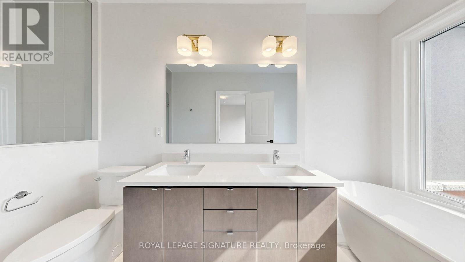 433 York Downs Boulevard, Markham, Ontario  L6C 3R3 - Photo 27 - N13487092