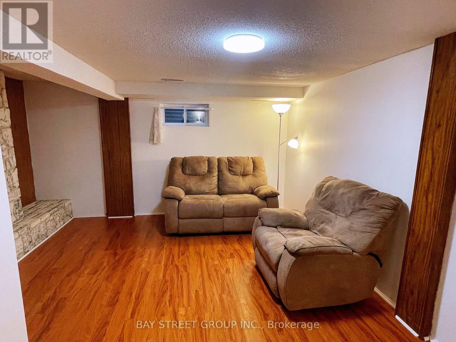 Bsmt - 197 Goldhawk Street, Toronto, Ontario  M1V 1X1 - Photo 10 - E13554210
