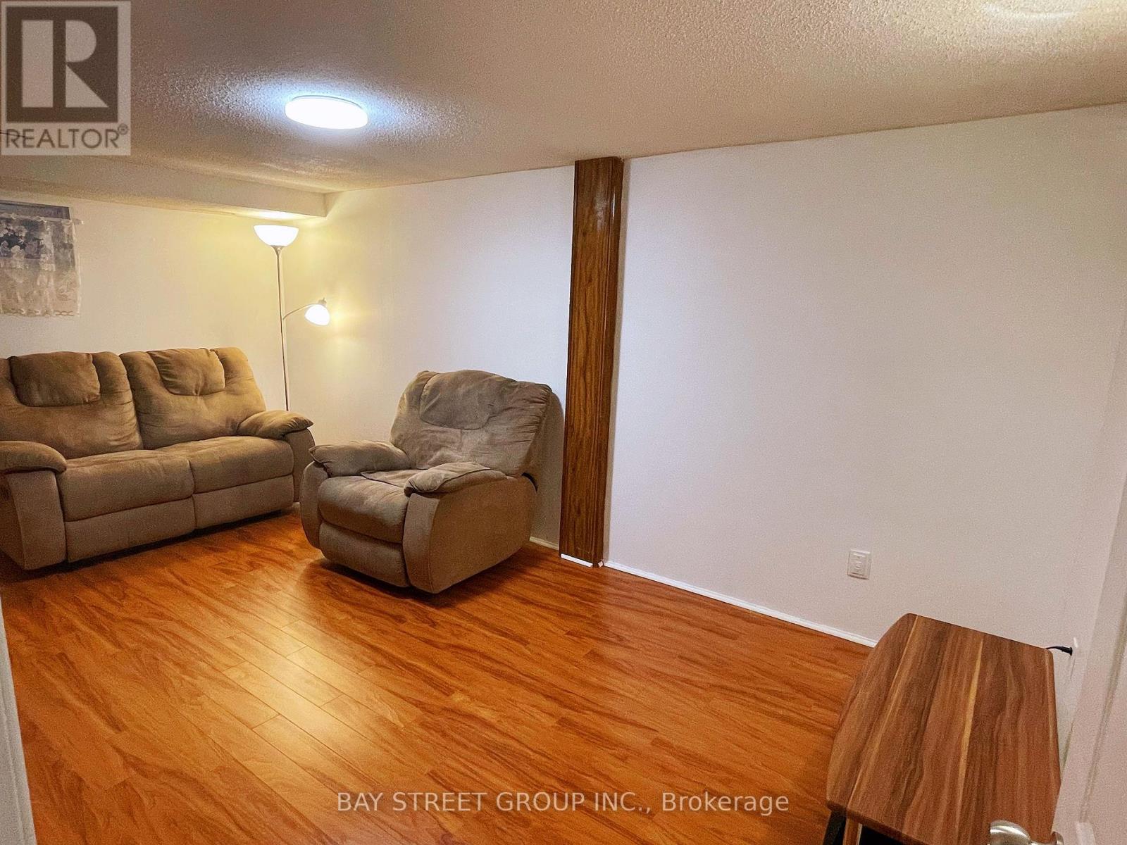 Bsmt - 197 Goldhawk Street, Toronto, Ontario  M1V 1X1 - Photo 9 - E13554210