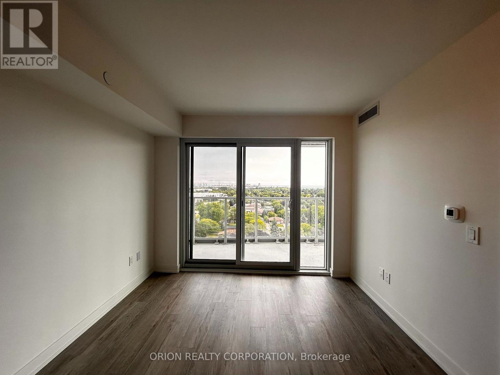 1207 - 1010 Sandy Beach Road, Pickering, Ontario  L1W 0C7 - Photo 11 - E13554224