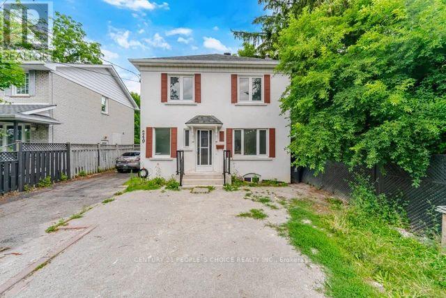 -MAIN - 249 BURNHAMTHORPE ROAD, Toronto, Ontario